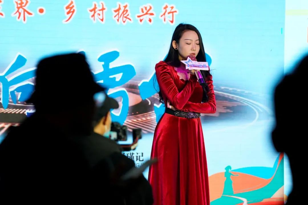 “唱響張家界 鄉(xiāng)村振興行”《唱響擂臺(tái)》張家界賽區(qū)海選賽正式開(kāi)啟